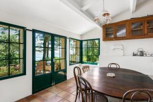 セットにあるVilla sur Le Mont St Clair Seteのギャラリーの写真 +8枚の写真