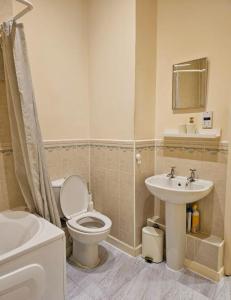 Phòng tắm tại Jewellery Quarter 1-Bed Apartment