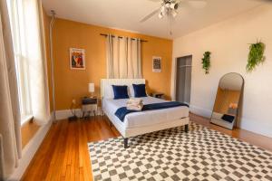 Photo de la galerie de l'établissement 3BDR 2BA Downtown Salem with Parking, à Salem 19 autres photos