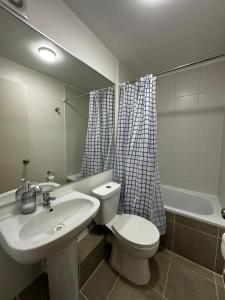 ห้องน้ำของ Departamento 3 piezas 2 baños