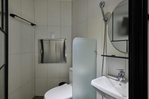 Phòng tắm tại Half rest hostel Jongno Insa