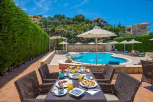 The swimming pool at or close to Albatros Hotel