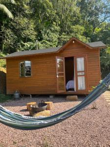 Budova, kde se kemp nachází