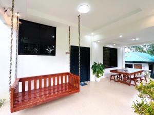 TV o dispositivi per l'intrattenimento presso Taylors Plantacion Resort- Grande Ground Floor