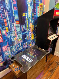 Gallery image of Arcade Casino Movie Theatre Loft in Richmond