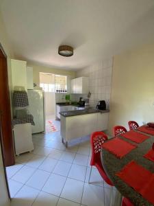 Η κουζίνα ή μικρή κουζίνα στο Village Japara +21 φωτογραφίες