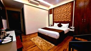 Gallery image of Hotel Comfort Inn Shikrapur in Shikrapur +31 photos