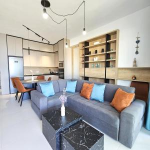 Χώρος καθιστικού στο Cosy Sea View Apartment +20 φωτογραφίες