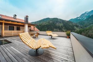 Üldine mäevaade või majutusasutusest ALMRESIDENZ UNTERRAIN -1 km BY CAR DISTANCE SKI SLOPES KRONPLATZ pildistatud vaade