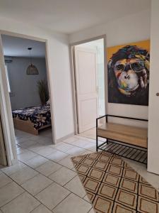 Posteľ alebo postele v izbe v ubytovaní Mimilou Mont St Loup piscine privée