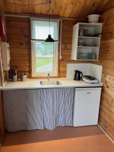 Kitchen o kitchenette sa Danhostel Haderslev Byferie