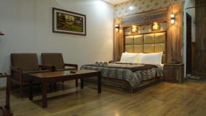 Park Hotel Gilgit的休息区