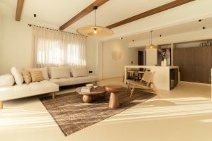 Μια τηλεόραση ή/και κέντρο ψυχαγωγίας στο Desert Sand Villa