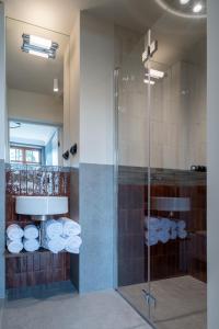 Ένα μπάνιο στο Stara Przychodnia Apartamenty Premium