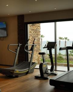 Γυμναστήριο ή/και όργανα γυμναστικής στο Resort Macenas # Sea Views # 2BR # WIFI # Family