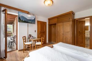 Postel nebo postele na pokoji v ubytování Gästehaus Berta
