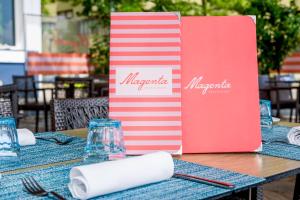 Restaurace v ubytování Hotel Planamar by Escampa Hotels