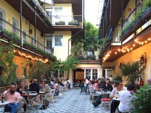 Restaurace v ubytování Hotel Am Brillantengrund