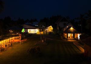 Bangunan di mana terletaknya rumah tamu ini