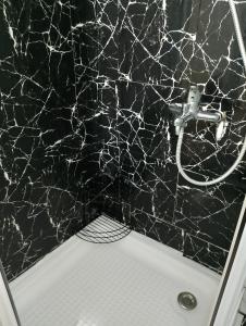 Ένα μπάνιο στο DK home +36 φωτογραφίες