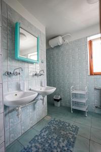 Ένα μπάνιο στο Apartament u Chyców