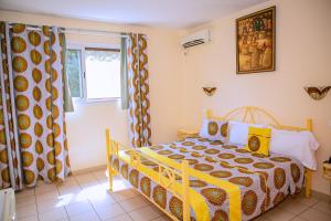 Postel nebo postele na pokoji v ubytování Leet Dorian HOTEL