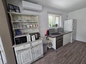 Kuchnia lub aneks kuchenny w obiekcie Coqueto piso con Billar en Benalmadena Costa