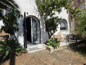 Ogród w obiekcie Coqueto piso con Billar en Benalmadena Costa