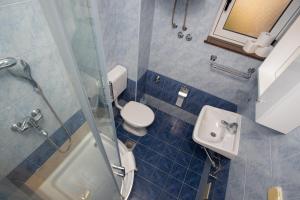 Koupelna v ubytování Apartmani Putnik