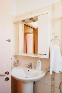Ένα μπάνιο στο Blue Point Apartament