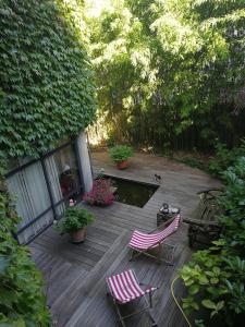 Κήπος έξω από το Garden Studio Les Bambous