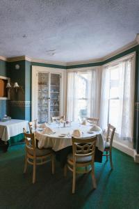 Fotografie z fotogalerie ubytování Stonehurst Manor Breakfast & Dinner Included v destinaci North Conway