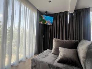 Ruang duduk di RUSTICO