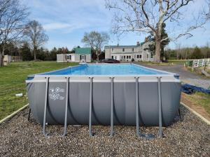 Fotografie z fotogalerie ubytování 1840's Cottage 3 miles from I95 Near Shopping v destinaci Fredericksburg