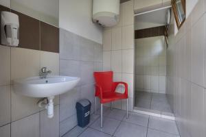 Vannituba majutusasutuses Glamping Hluboká