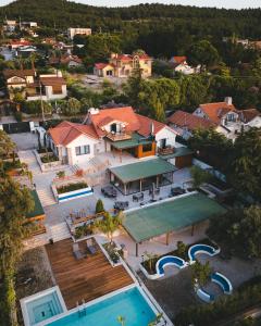 Πισίνα στο ή κοντά στο The Ascents of Urla