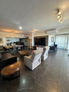 Χώρος καθιστικού στο Luxury Apart to COP 30 Belém
