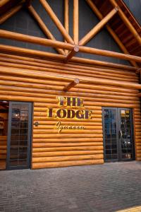 Sijil, anugerah, tanda atau dokumen lain yang dipamerkan di The Lodge Iguassu