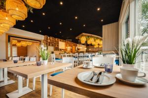 Εστιατόριο ή άλλο μέρος για φαγητό στο Hotel Mukran