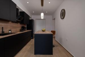 Η κουζίνα ή μικρή κουζίνα στο Villa Vrata