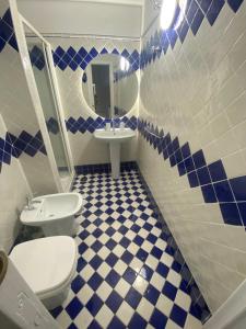 Ένα μπάνιο στο Casa Falcone