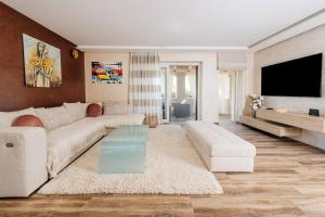 Μια τηλεόραση ή/και κέντρο ψυχαγωγίας στο Villa Anabel