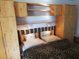 Posteľ alebo postele v izbe v ubytovaní Apartment in Zalakaros - Thermalbad 20683