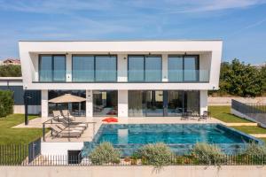 Πισίνα στο ή κοντά στο Villa 22