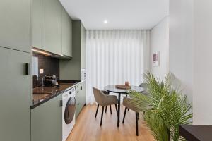 Η κουζίνα ή μικρή κουζίνα στο GuestReady - Tutti Frutti Studios