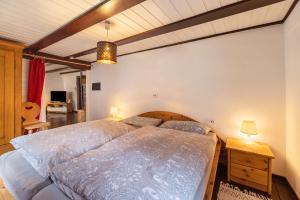 Fotografie z fotogalerie ubytování Häusle an der Hüle v destinaci Hohenstein + 25 fotografií