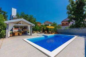 Fotografie z fotogalerie ubytování Holiday home in Jadranovo 39402 v destinaci Jadranovo + 37 fotografií