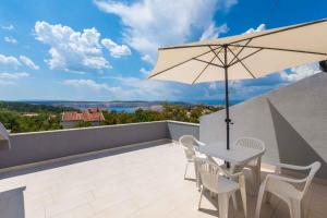 Fotografie z fotogalerie ubytování Holiday home in Jadranovo 39402 v destinaci Jadranovo