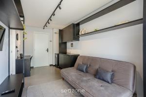 Posezení v ubytování Apto c/ Varanda Gourmet a 190m do Metrô - WAL0714