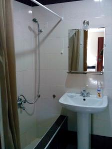 Bagno di Apartment On Erekle 25a